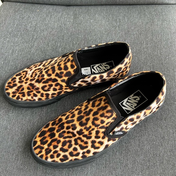 Vans Leopard Print Slip-On Canvas Sneakers - Picture 3 of 7